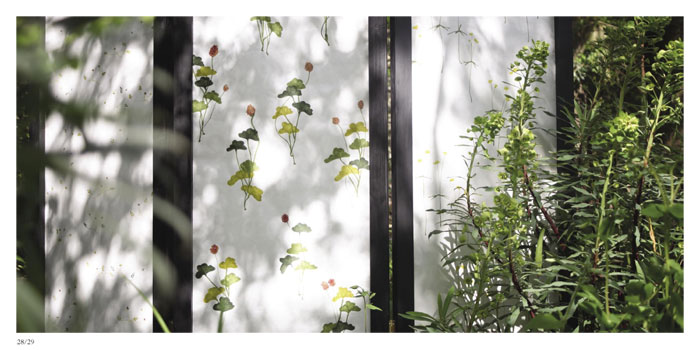 *Rice paper screen, Private garden, Norwich, May 2006